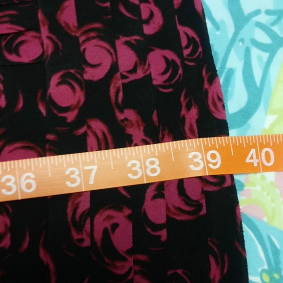 NWT DKNY silk floral dress with self belt - Picture 7 of 7